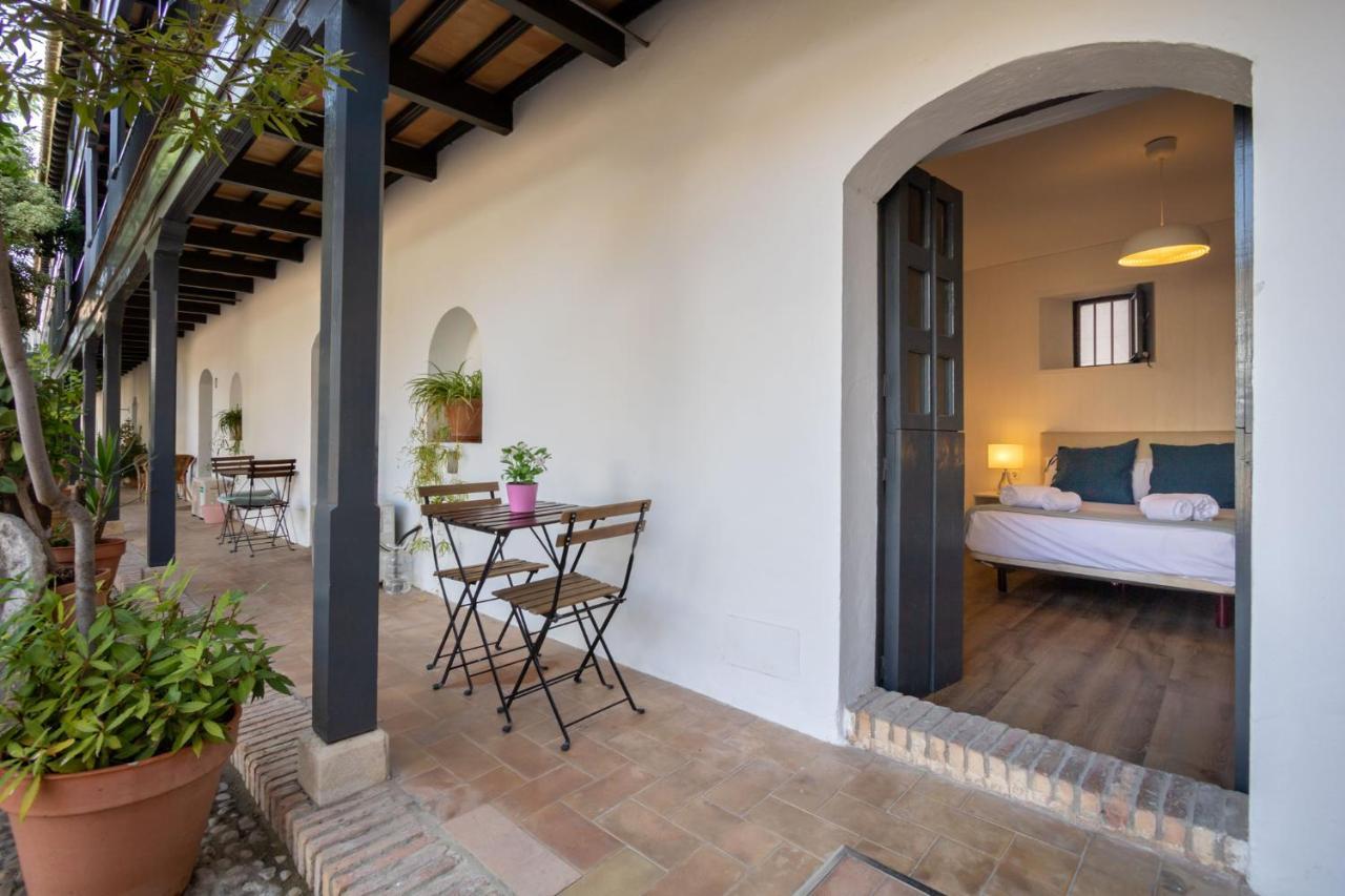 Conde Central Courtyard By Valcambre Seville Exterior photo
